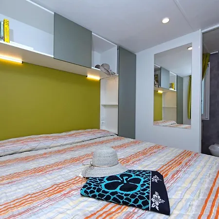 Village Pino Mare リニャーノ・サッビアドーロ