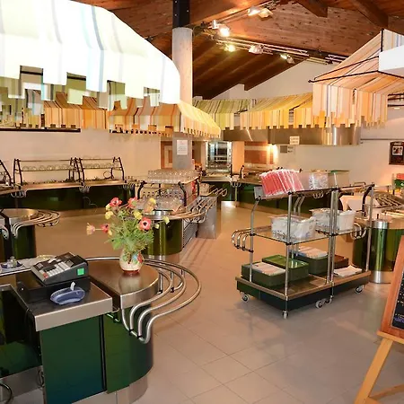 Village Pino Mare