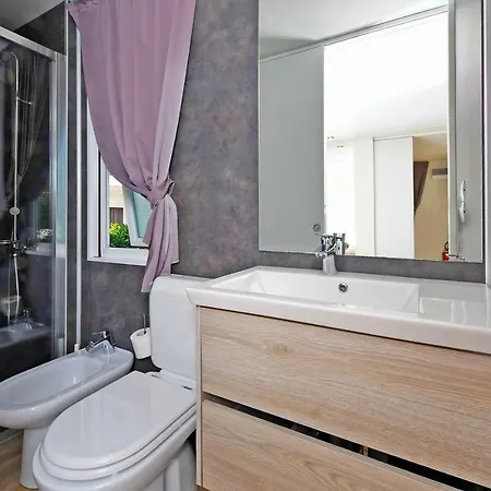 Village Pino Mare キャンプ場